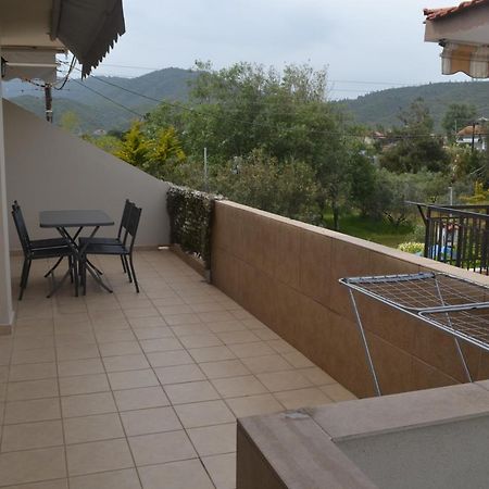 Helena House Apartment Sarti Bagian luar foto